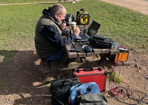 Paul operating on HF using the Yaesu and Mag Loop